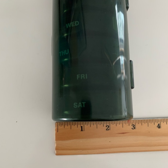 NWOT Daily Pill Organizer - Picture 4 of 7